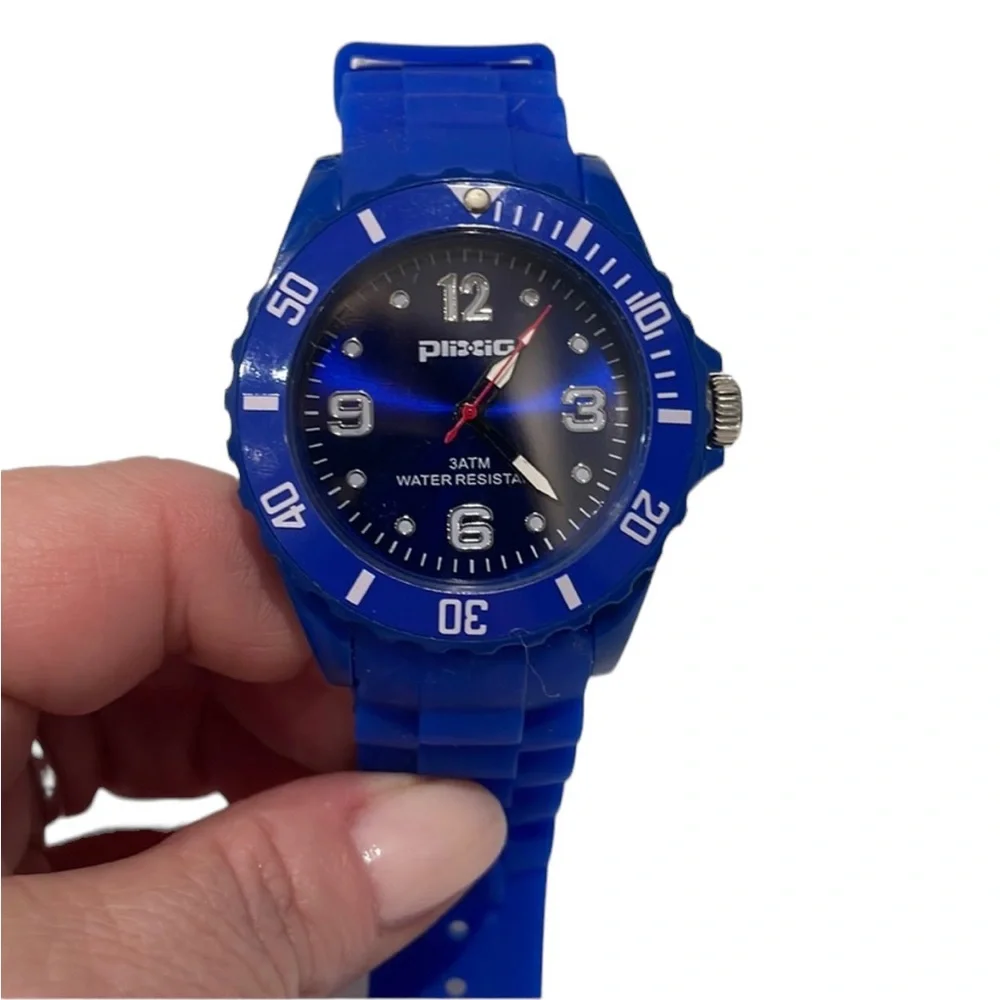Plixio Royal Blue watch with molded plastic band. New.